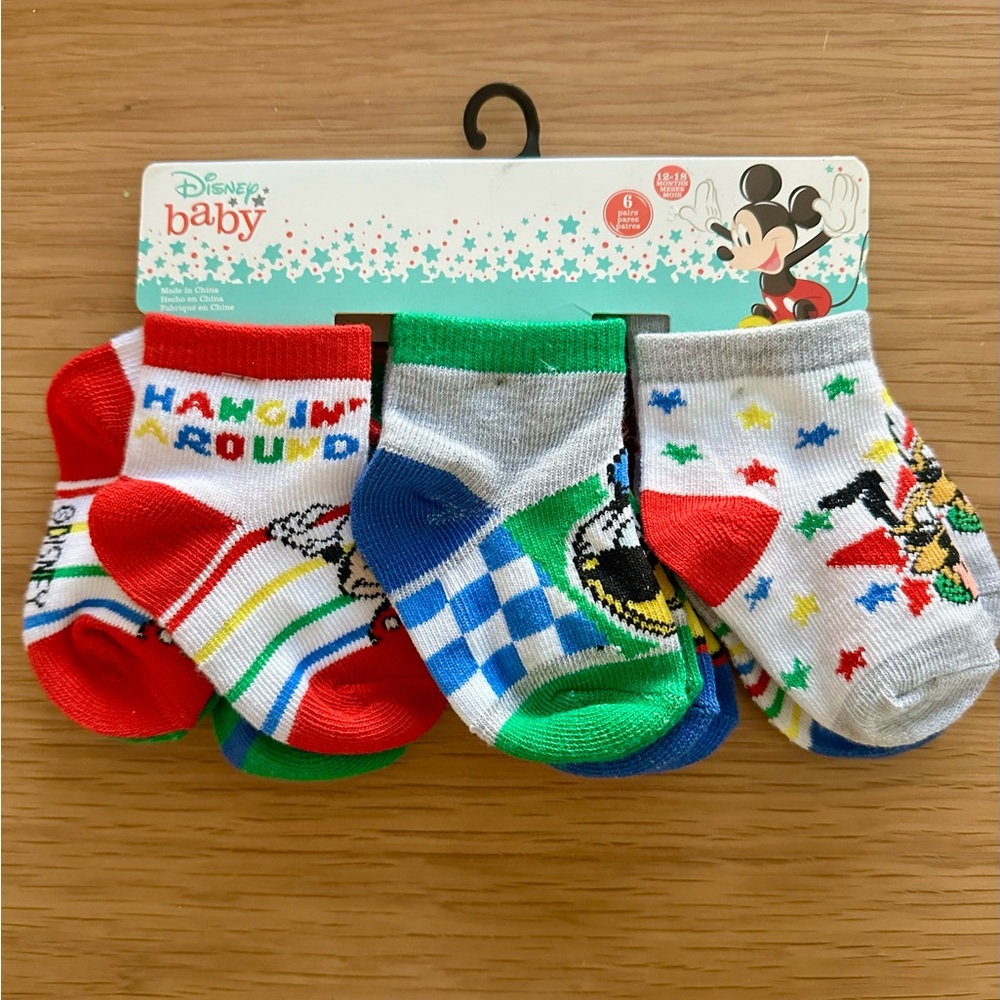 NWT Disney Baby Mickey and Friends Socks 12-18 Months (6 pairs)
